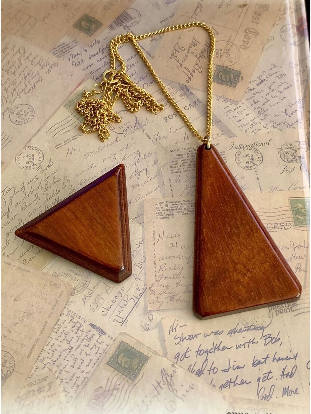 Vintage Minimalist Geometric Modern Revival Wooden Pendant Necklace Brooch Set